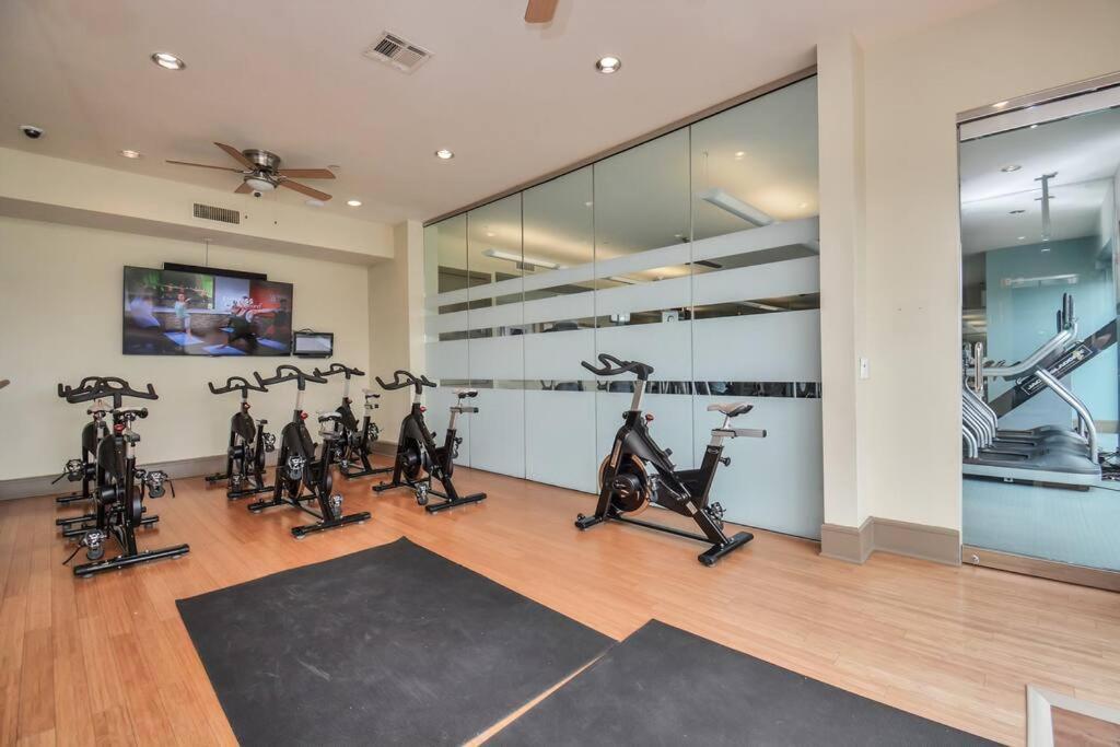 Ferienwohnung Beautiful Unit Near Med Center W/ Shopping Center Houston Exterior foto